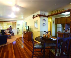 Buderim Cottages - Accommodation BNB 2