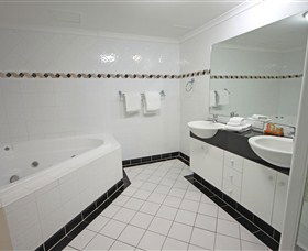 Xanadu Resort - Accommodation BNB 1