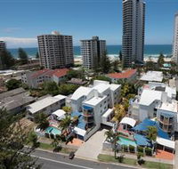 Surfers Beach Resort 2 - Accommodation BNB