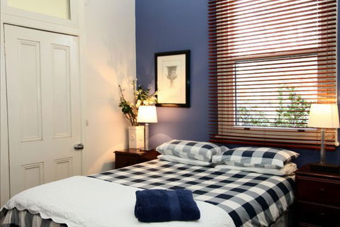 Apartments On-The-Park: The Studio - Accommodation BNB 3