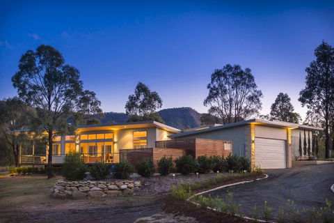 Elderslie House - Accommodation BNB 136