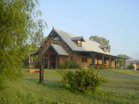 Elderslie House - Accommodation BNB 149