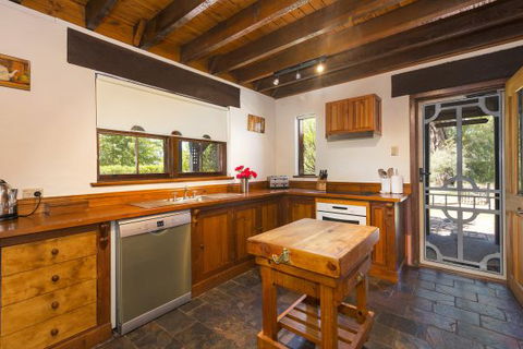 Elderslie House - Accommodation BNB 155