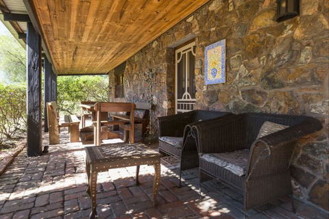 Elderslie House - Accommodation BNB 158