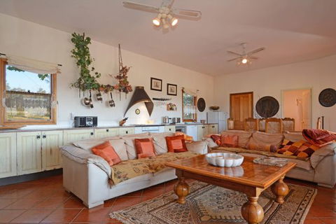 Elderslie House - Accommodation BNB 90