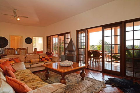 Elderslie House - Accommodation BNB 94