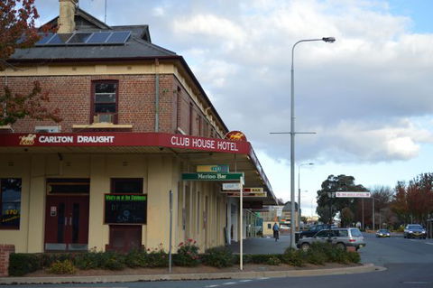 Club House Hotel - Accommodation BNB 1