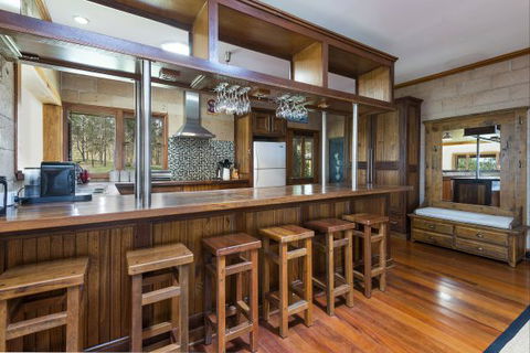 Elderslie House - Accommodation BNB 98