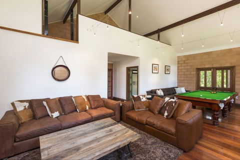 Elderslie House - Accommodation BNB 104