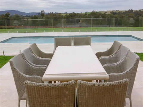 Elderslie House - Accommodation BNB 140