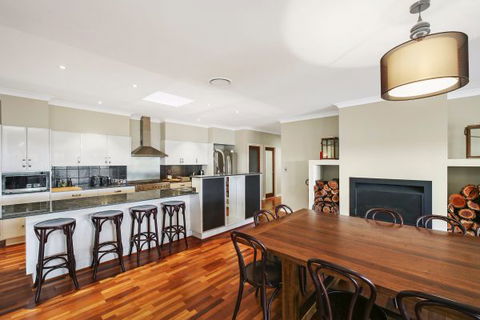Elderslie House - Accommodation BNB 144