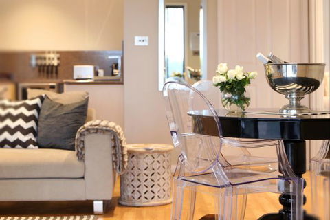 Elderslie House - Accommodation BNB 147
