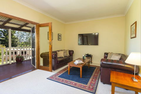 Elderslie House - Accommodation BNB 165