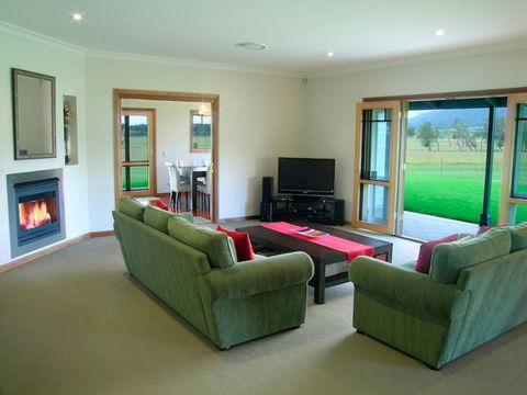 Elderslie House - Accommodation BNB 43