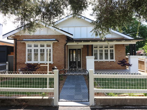 Roseneath Cottage - Orange Heritage - Accommodation BNB 0