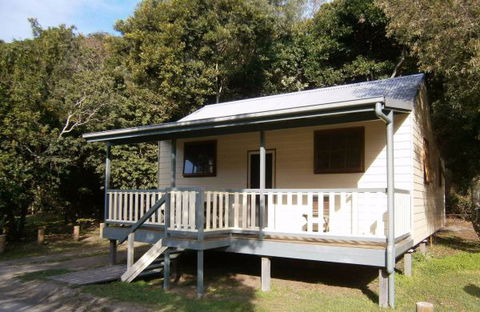 Woody Head Cottages And Cabins - Accommodation BNB 1