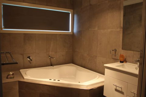 Yellowbox Cottage - Accommodation BNB 6