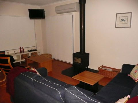 Manyana - Accommodation BNB 1