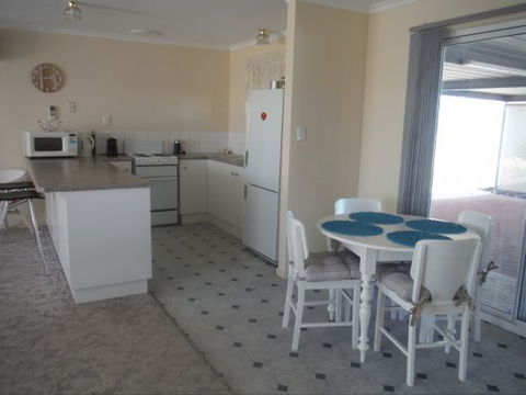 Alilly - Accommodation BNB 2