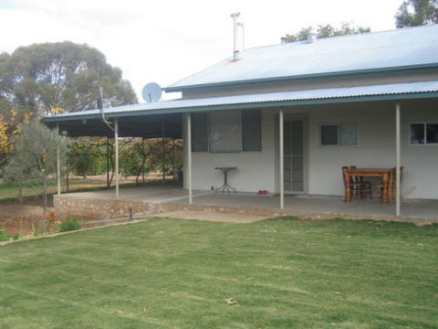 Gilgens Country River Retreat - Accommodation BNB 0
