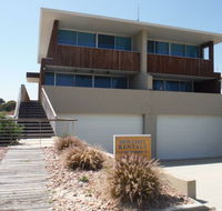Relax At Tipara - Accommodation BNB