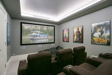 Oceans 74 - An Elite Holiday Home - Accommodation BNB 17