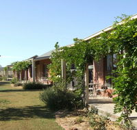 Overflow Cottages - Accommodation BNB