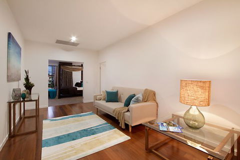 Oceans 74 - An Elite Holiday Home - Accommodation BNB 26