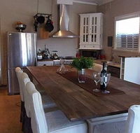 The Edward Townhouses - Accommodation BNB