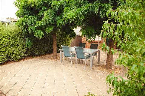 Unit 2 - Accommodation BNB 9