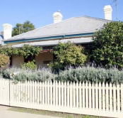 Florennes Heritage Cottage - Accommodation BNB