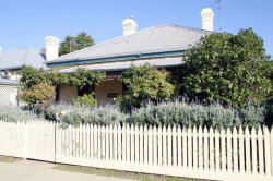 Florennes Heritage Cottage - Accommodation BNB 0