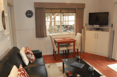 Alpine Country Cottages - Studio 3 - Accommodation BNB 4