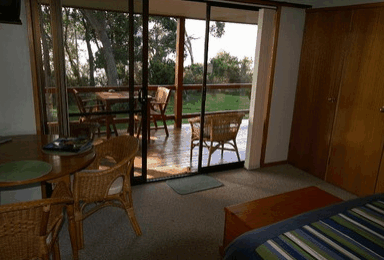 Sea Change Safety Cove - Accommodation BNB 3