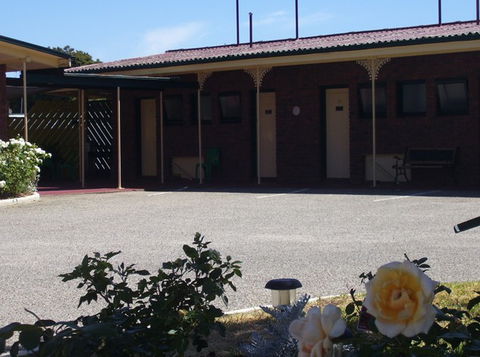 Twin City Motor Inn - Accommodation BNB 4