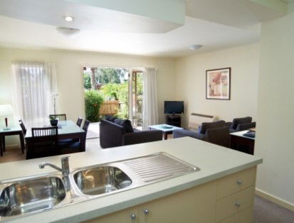 Quest Royal Gardens - Accommodation BNB 1