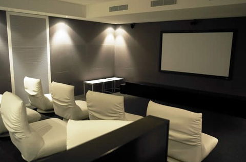 Ultra Broadbeach - Accommodation BNB 1