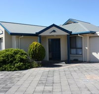 Robe Dolphin Court Apartments - Accommodation BNB