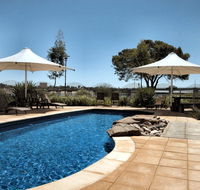 Majestic Oasis Apartments - Accommodation BNB