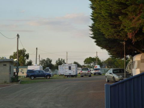 Central Caravan Park Colac - Accommodation BNB 0