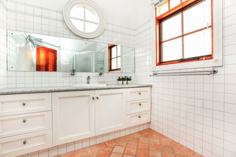34 Janz Avenue - Accommodation BNB 7