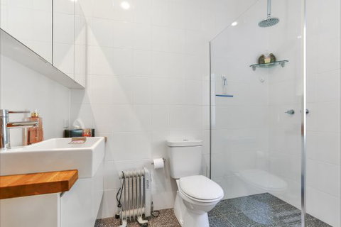 Barossa White House: The West Wing - Accommodation BNB 3
