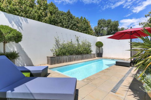 Barossa White House: The West Wing - Accommodation BNB 5