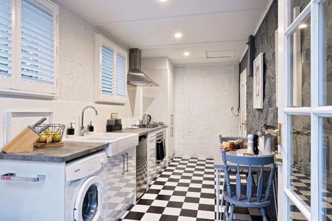 102 On Strath - Accommodation BNB 6