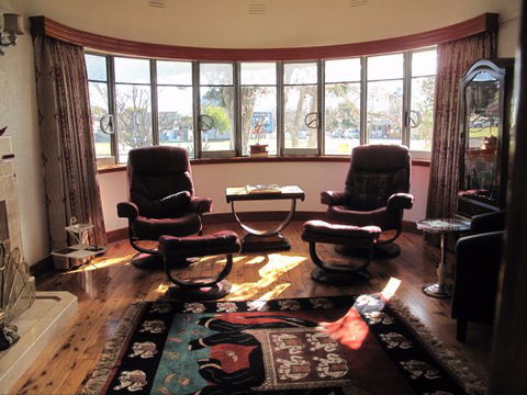 B&B Wodonga - Art Deco Accommodation - Accommodation BNB 5