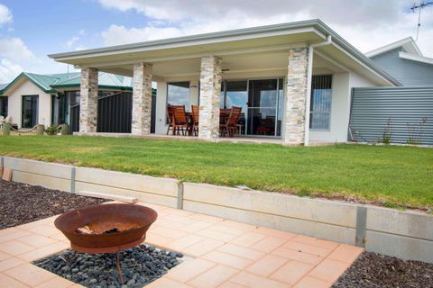 Brock's Base Wellington East - Accommodation BNB 4