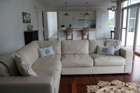 Bright Bliss - Accommodation BNB 6