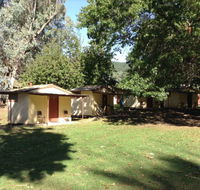 Bright Cabin  Caravan Park - Accommodation BNB