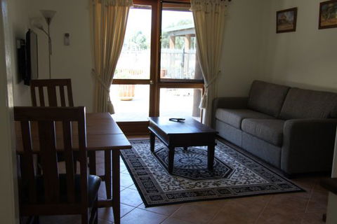 Coranda Lodge B And B - Accommodation BNB 5