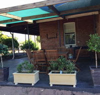 Corryong Holiday Cottages - Sportsview - Accommodation BNB